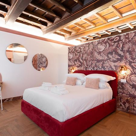 My Trevi Suite & Apartment Rome Bagian luar foto