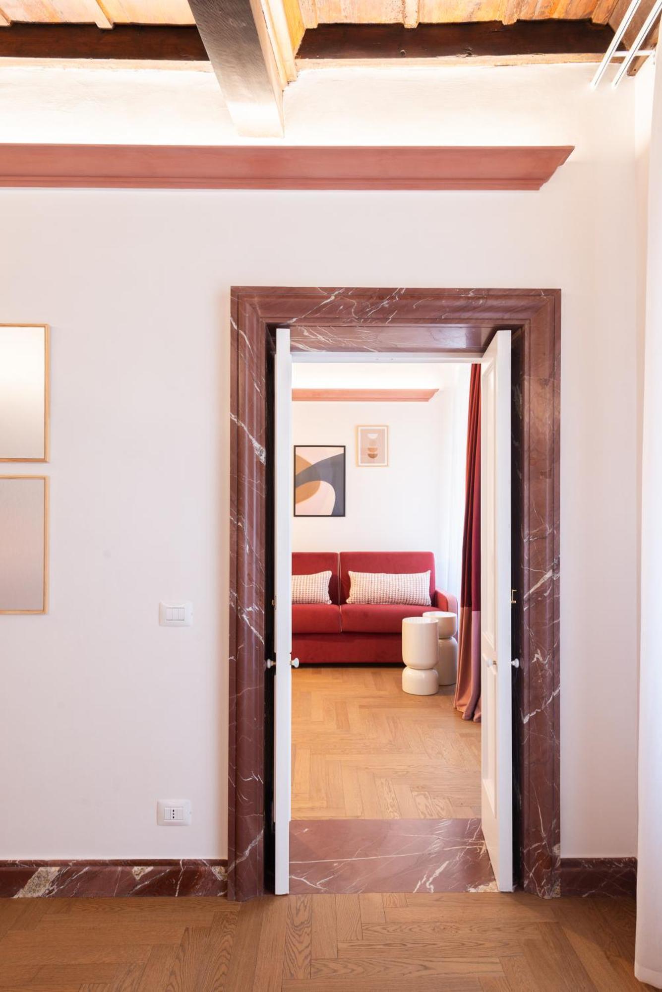 My Trevi Suite & Apartment Rome Bagian luar foto