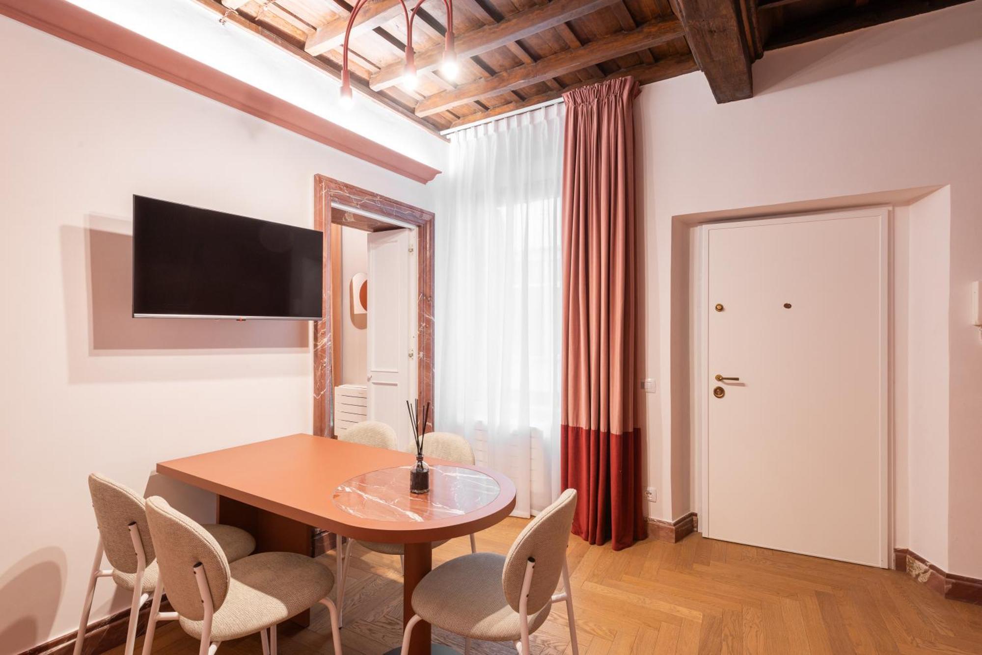 My Trevi Suite & Apartment Rome Bagian luar foto