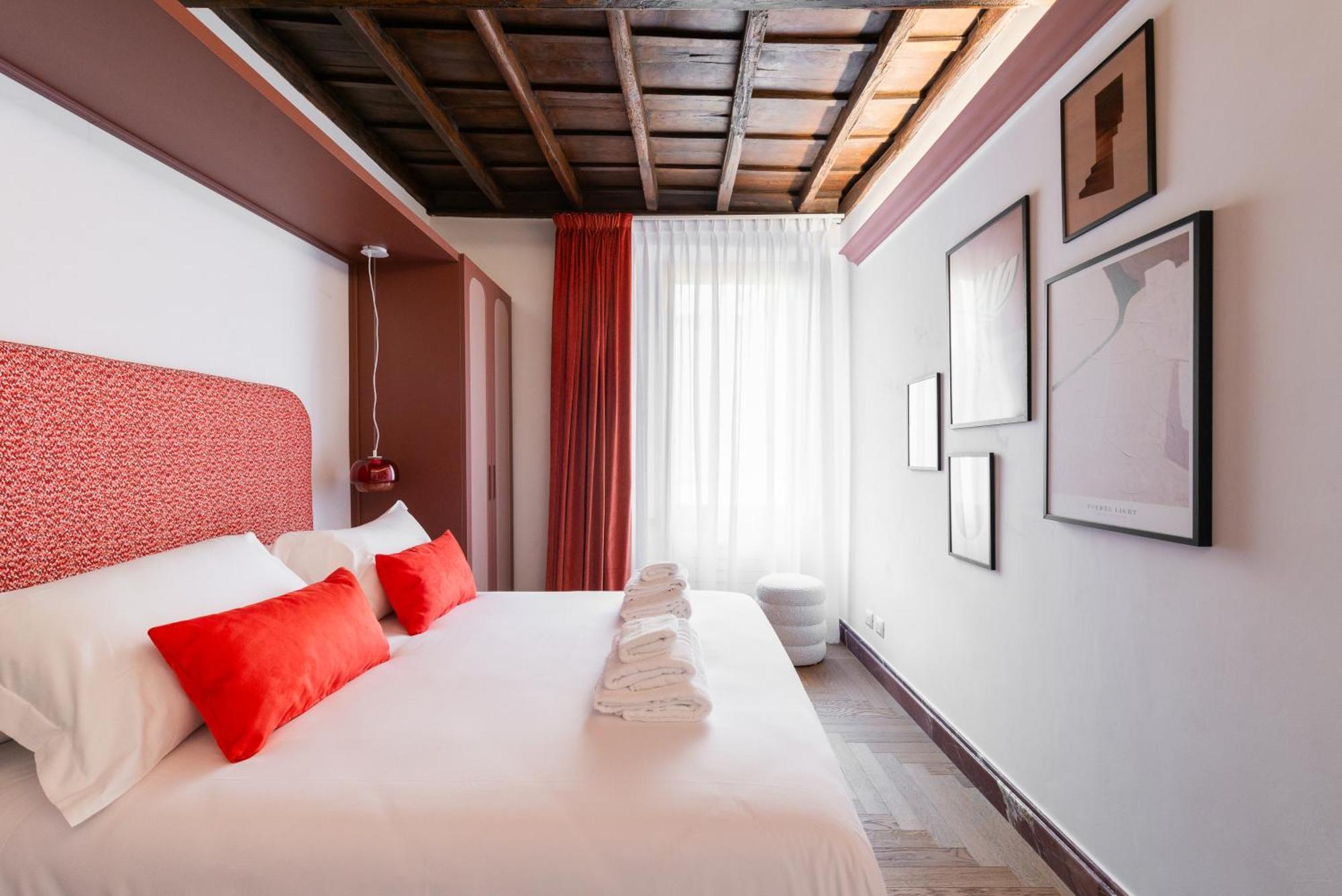 My Trevi Suite & Apartment Rome Bagian luar foto