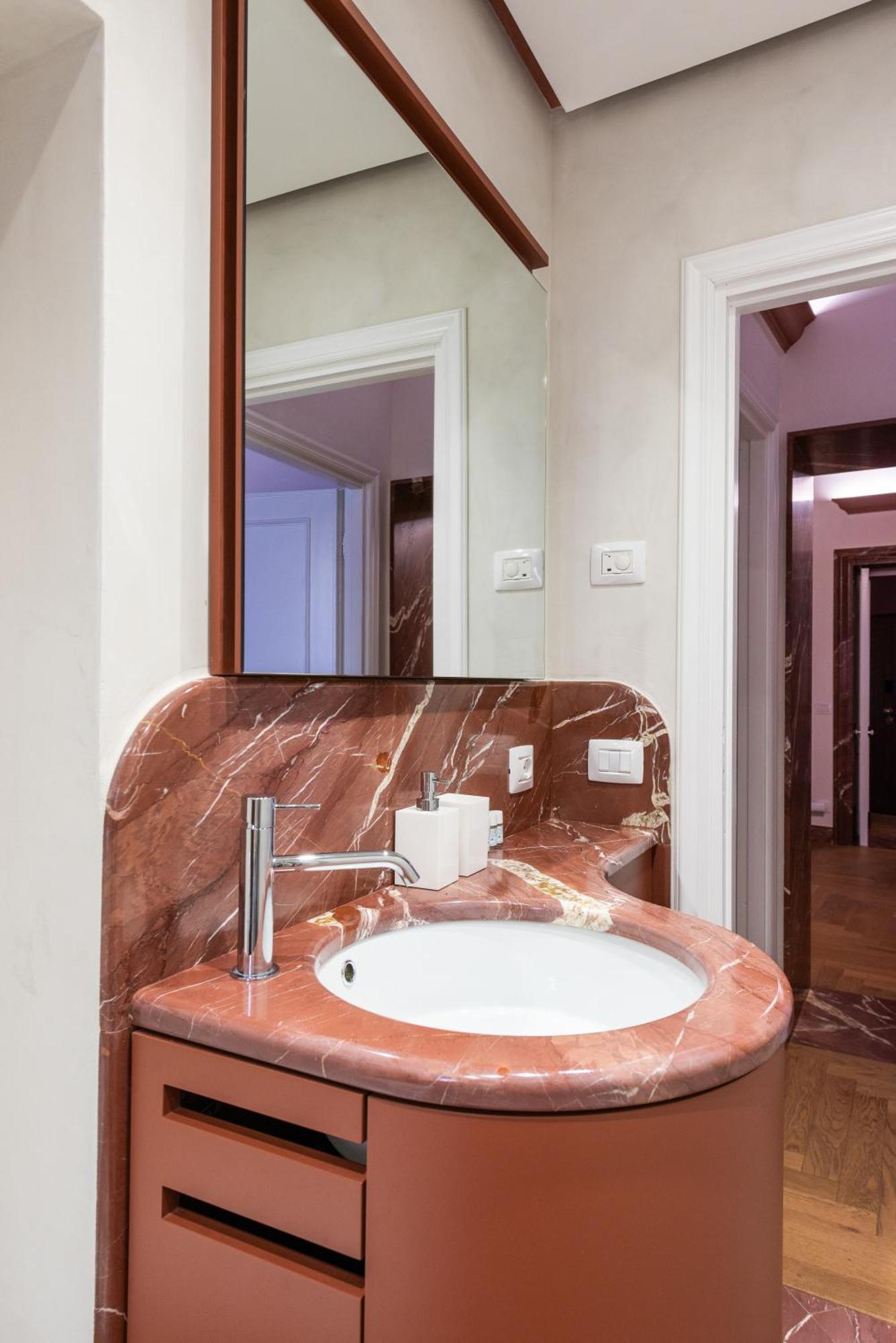 My Trevi Suite & Apartment Rome Bagian luar foto