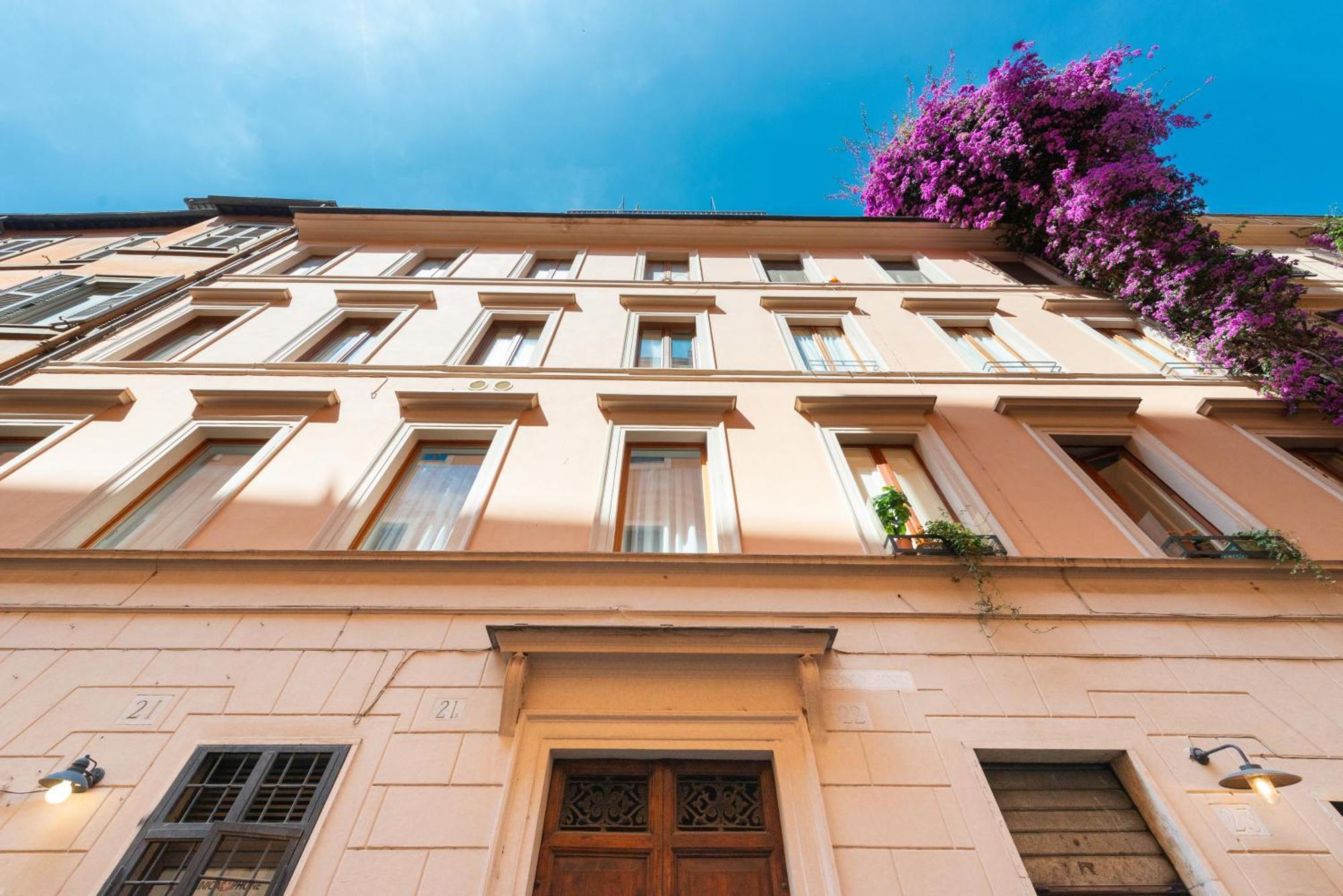 My Trevi Suite & Apartment Rome Bagian luar foto